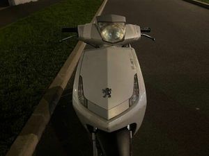 SCOOTER PEUGEOT VIVACITY 3 2T