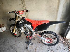CRF 250