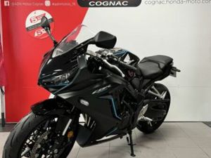 HONDA CBR 650 R 2023 650 CM3 | MOTO SPORTIVE | 8 586 KM | NOIR | 16100 COGNAC