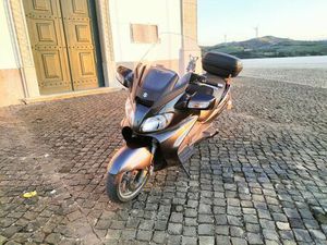 SUZUKI BURGMAN EXECUTIVE 650 CC ENXARA DO BISPO, GRADIL E VILA FRANCA DO ROSÁRIO
