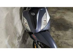 VENDO SYM SYMPHONY 200 ST (2021 - 24) USATA A COMO (CODICE 9900532) - MOTO.IT