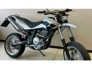 VENDO BETAMOTOR MOTARD 4.0 M4 (2011 - 16) USATA A TORINO (CODICE 9901701) - MOTO.IT