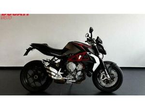 VENDO MV AGUSTA BRUTALE 800 (2012 - 15) USATA A VASTO (CODICE 9902142) - MOTO.IT