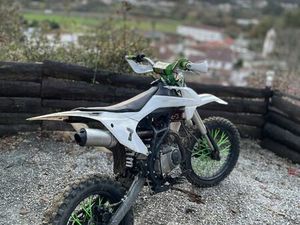 VENDO PIT BIKE 125 FREIXIANDA, RIBEIRA DO FÁRRIO E FORMIGAIS