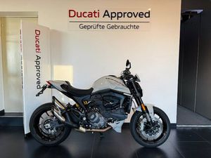 DUCATI MONSTER 900