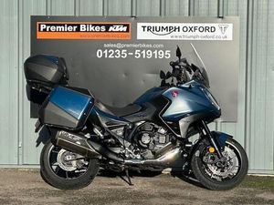 STUNNING ONE OWNER 2024/24 HONDA NT1100 DCT MOTORCYCLE