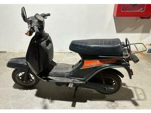 DERBI - DS 50 WORLD CHAMPION (2 MOTOS)