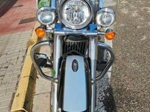 SUZUKI - INTRUDER C800