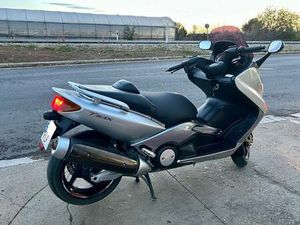 YAMAHA - T-MAX