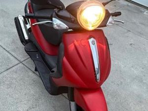 PIAGGIO - BEVERLY 500