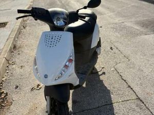 PIAGGIO - ZIP 4 TIEMPOS