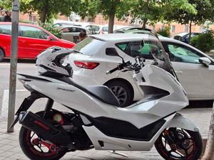 HONDA - PCX