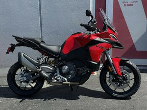2025 DUCATI MULTISTRADA V2 S DUCATI RED
