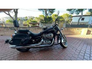 HONDA - SHADOW VT750C
