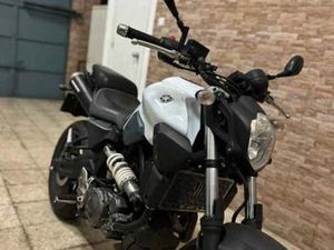 YAMAHA - MT-03 660