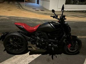 DUCATI - XDIAVEL NERA