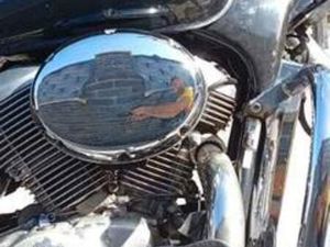 HONDA - SHADOW VT 750 C2