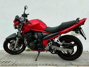 SUZUKI - GSF BANDIT 650