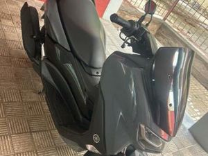 YAMAHA - NMAX