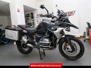2022, '22 BMW R1250GS TRIPLE BLACK. ONLY 5,979 MILES. SEE AD. FOR SPEC. £14,995