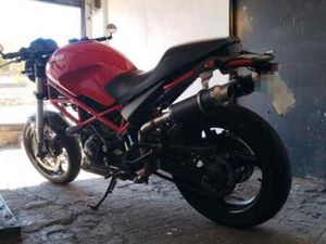 DUCATI - MONSTER 695