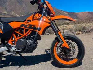 KTM - SMC 690 R ABS