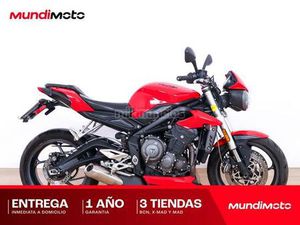 TRIUMPH - STREET TRIPLE