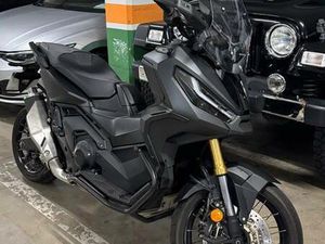 HONDA - X-ADV 750