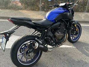 YAMAHA - MT07