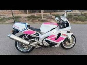 YAMAHA - YZF750 GENESIS