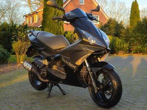 PEUGEOT JETFORCE DARKSIDE ROLLER