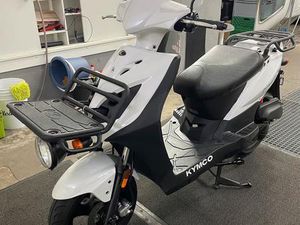 ROLLER KYMCO AGILITY CARRY 50, 1.HAND, GEPFLEGT, AB 15 JAHREN