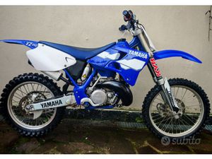 YAMAHA YZ 250