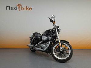 HARLEY DAVIDSON - SPORTSTER 883