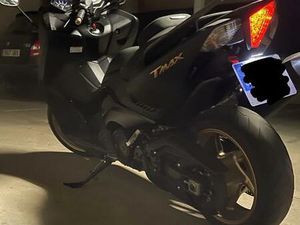 YAMAHA - TMAX 530 BLACKMAX