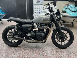 2023 TRIUMPH SPEED TWIN 900 JET BLACK
