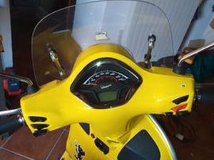 PIAGGIO VESPA 300 GTS HPE - 2021