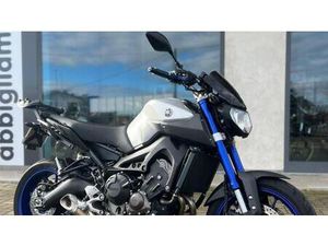 VENDO YAMAHA MT-09 ABS (2016) USATA A BEINETTE (CODICE 9902209) - MOTO.IT