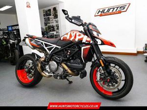 2021, '70 DUCATI HYPERMOTARD 937 RVE. GRAFFITI EVO. ONLY 3,077 MILES. £9,795