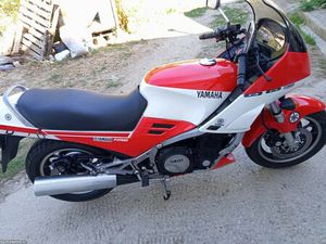 ZONTES 125U LCD 2025 COM 161KMS