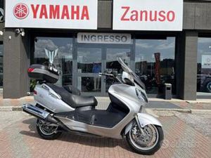 SUZUKI BURGMAN 650 EXECUTIVE POCHI KM