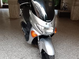 MOTOCICLO SCOOTER SUZUKI EPICURO UC150
