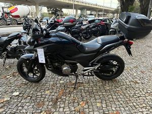HONDA NC700X COIMBRA (SÉ NOVA, SANTA CRUZ, ALMEDINA E SÃO BARTOLOMEU)