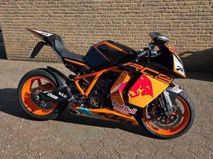 KTM RC8R