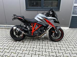 KTM 1290 SUPER DUKE GT BJ 2018 1 HAND