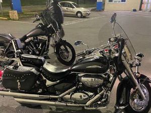 MINT FULLY LOADED SUZUKI VOLUSIA CRUISER