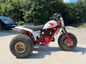 HONDA - ATC 250 R TRIKE - 1982