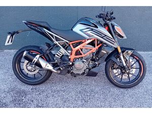 KTM DUKE 125 2022