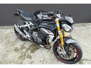 TRIUMPH SPEED TRIPLE 1200 RS 2023