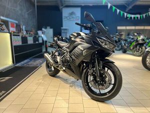 KAWASAKI NINJA 650 *GEBRAUCHTFAHRZEUG*PERFORMANCE PAKET*